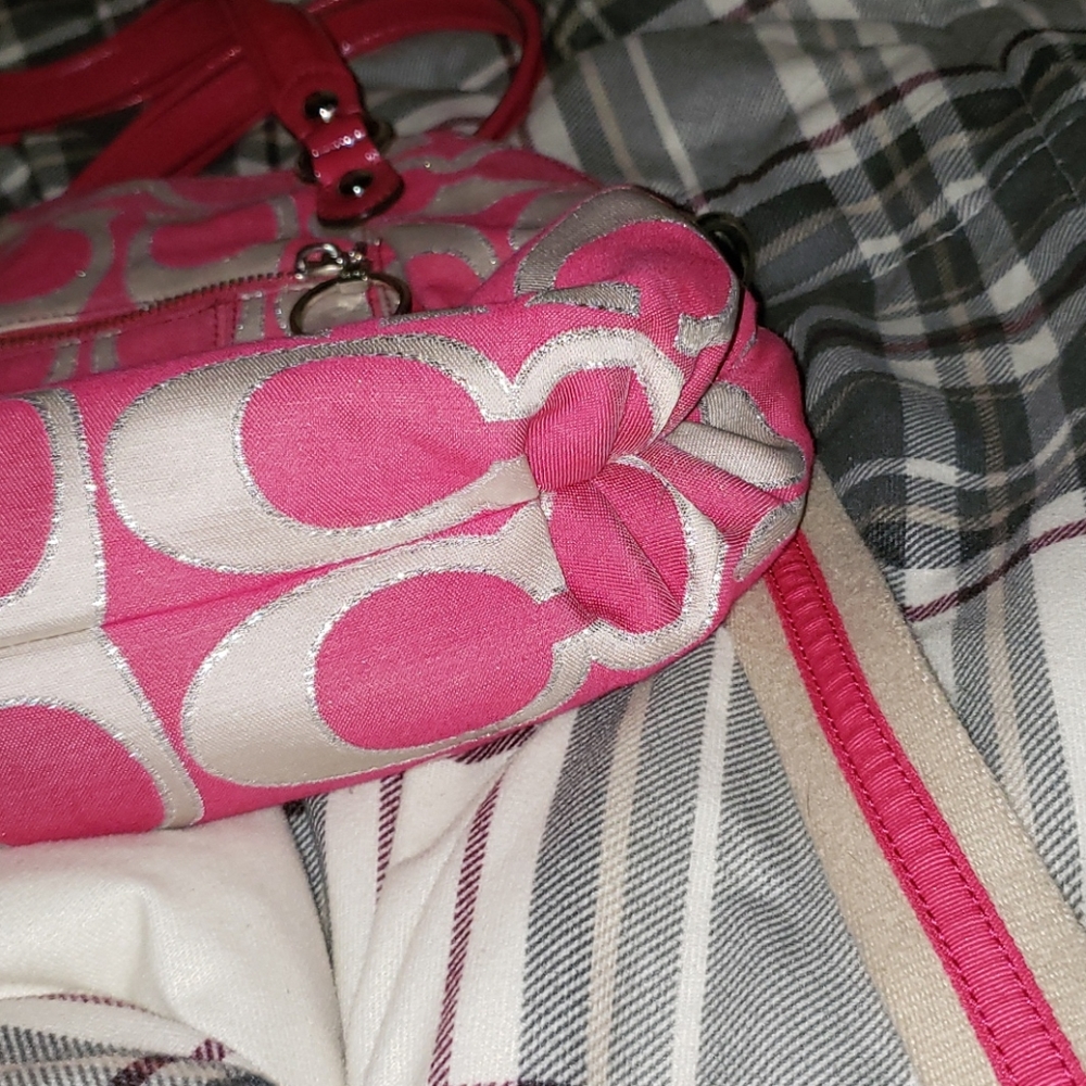 Authentic Coach bag(SOLD) - Picture 7 of 17